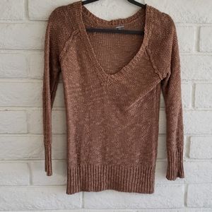 Vneck beige brown sweater